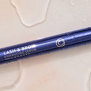 Monat Lash & Brow Enhancing Serum New In Box